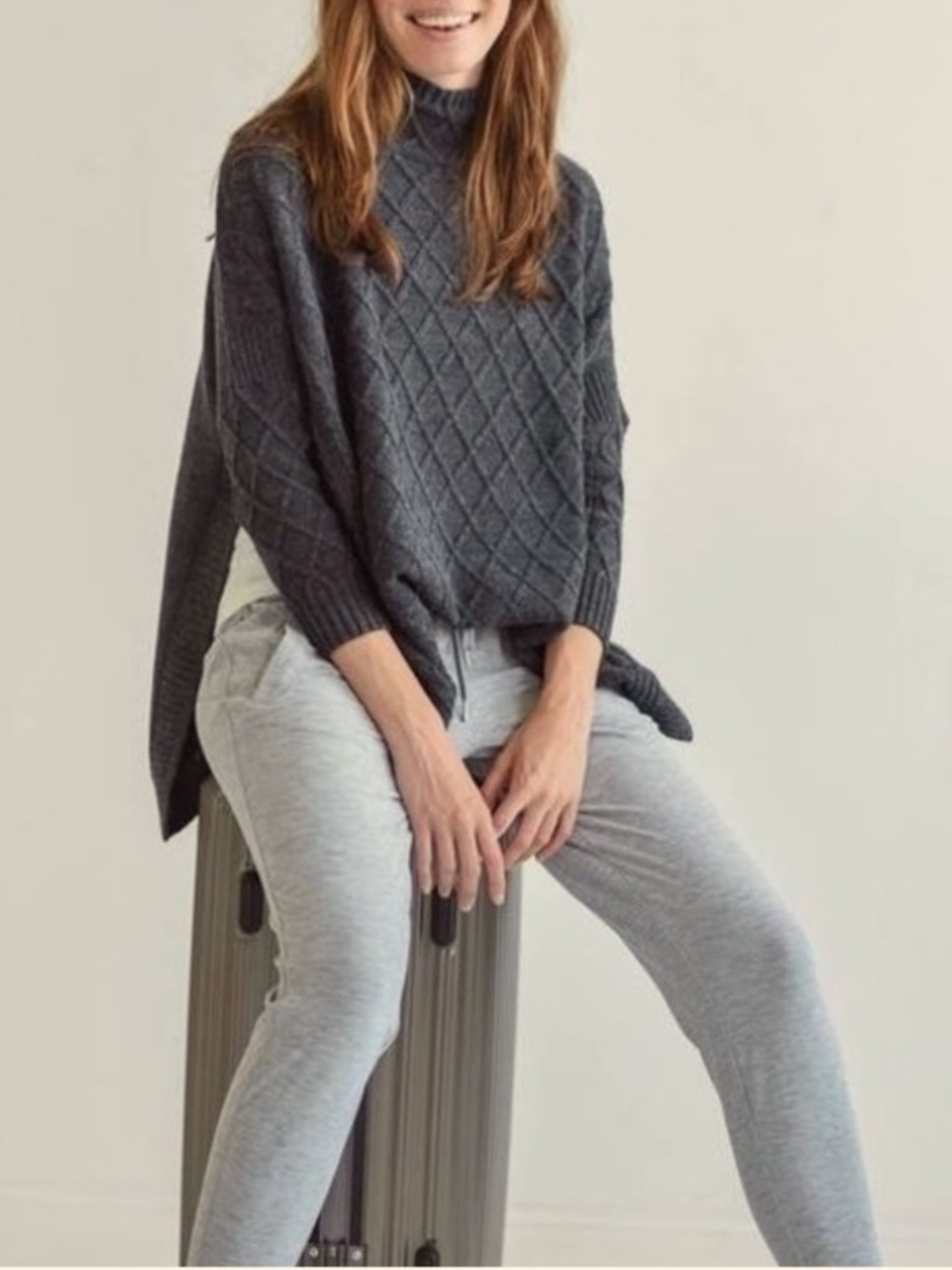 Mer Sea Lisbon Traveler Charcoal Gray Diamond Knit Mock Neck Sweater One Size